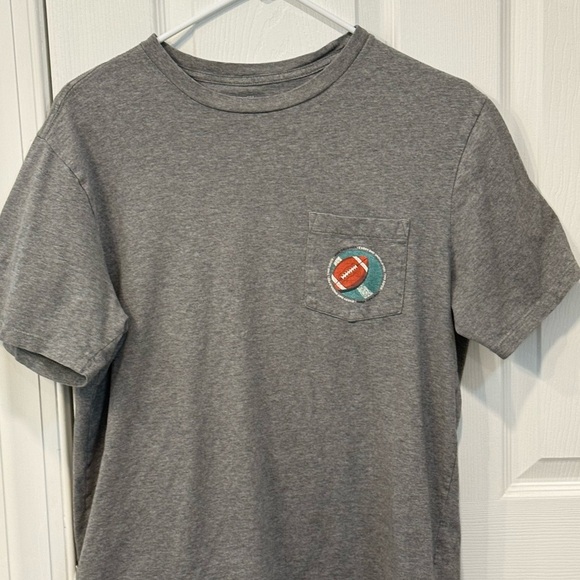 Gray Men's Vineyard T-Shirt with Pocket - Picture 1 of 6